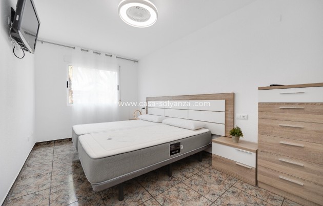Resale - Apartment / flat - Torrevieja - Costa Blanca