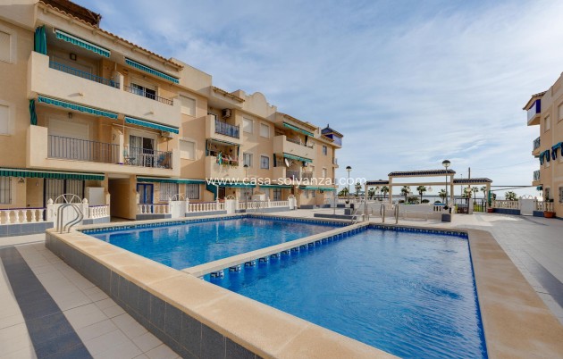 Resale - Apartment / flat - Torrevieja - Costa Blanca