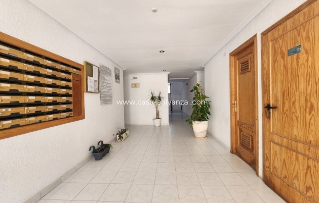 Resale - Apartment / flat - La Mata - Costa Blanca