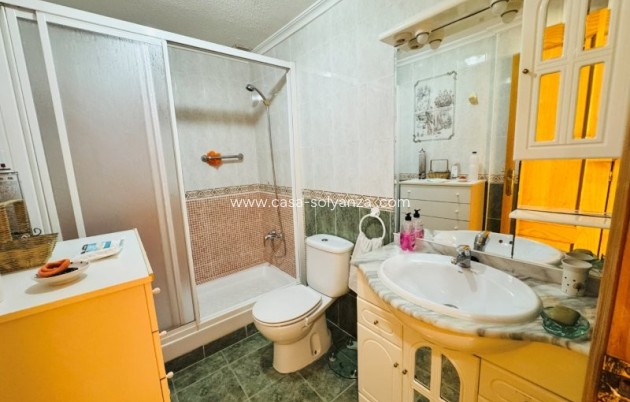 Resale - Apartment / flat - La Mata - Costa Blanca