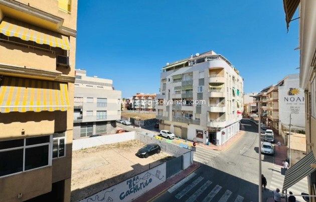 Resale - Apartment / flat - La Mata - Costa Blanca