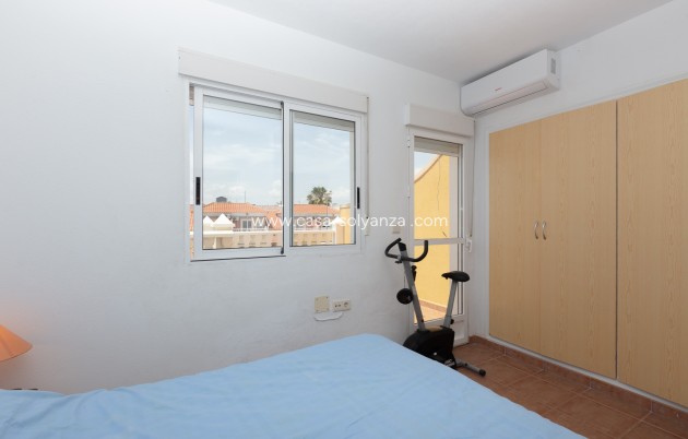 Wiederverkauf - Stadthaus - La Zenia