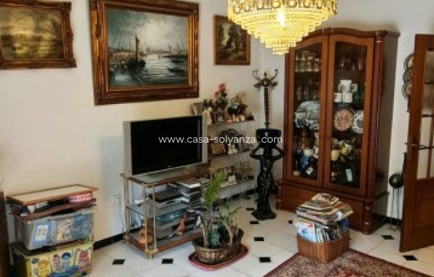 Resale - Villa - Benidorm - Costa Blanca