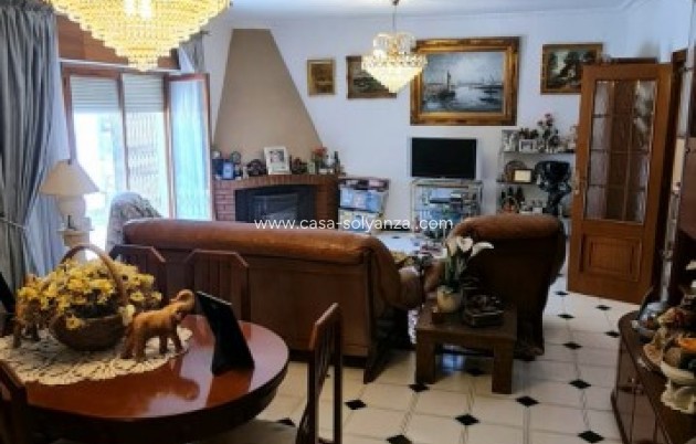 Resale - Villa - Benidorm - Costa Blanca