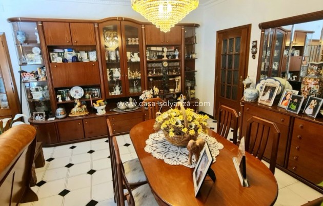 Resale - Villa - Benidorm - Costa Blanca