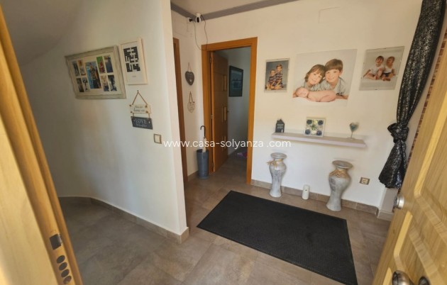 Resale - Villa - Sierra Cortina - Inland
