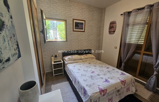 Resale - Villa - Sierra Cortina - Inland