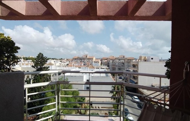 Resale - Apartment / flat - Torrevieja - Habaneras