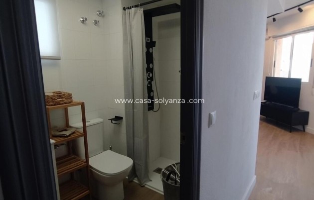 Resale - Apartment / flat - Torrevieja - Habaneras