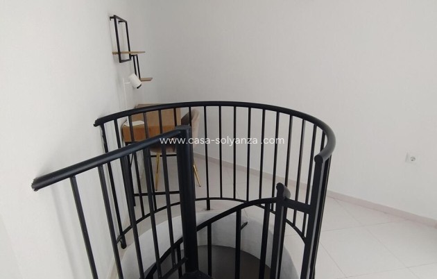 Resale - Apartment / flat - Torrevieja - Habaneras