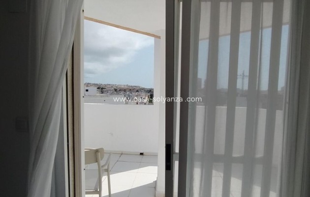 Resale - Apartment / flat - Torrevieja - Habaneras