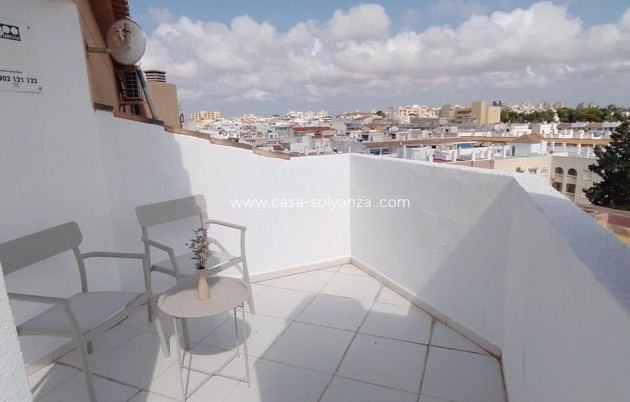 Resale - Apartment / flat - Torrevieja - Habaneras