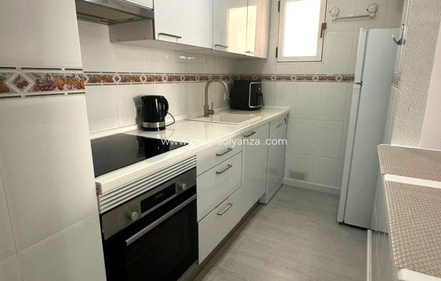Resale - Apartment / flat - Torrevieja - Center
