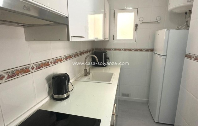 Resale - Apartment / flat - Torrevieja - Center