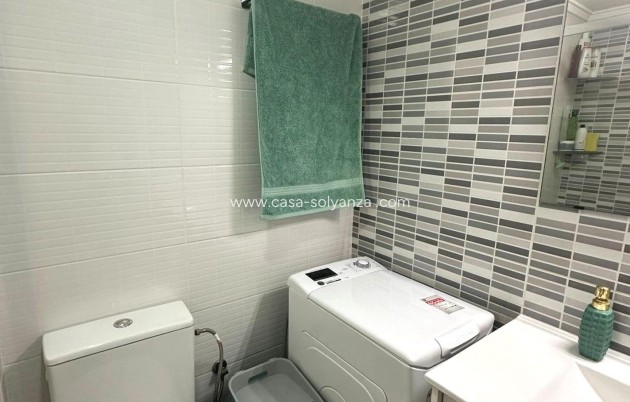Resale - Apartment / flat - Torrevieja - Center
