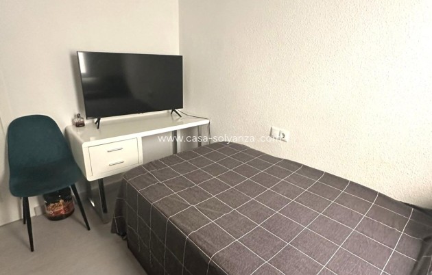 Resale - Apartment / flat - Torrevieja - Center