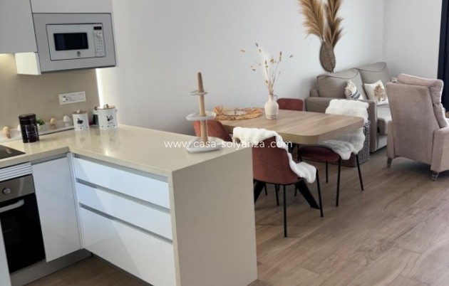 Resale - Apartment / flat - Los Balcones - Costa Blanca