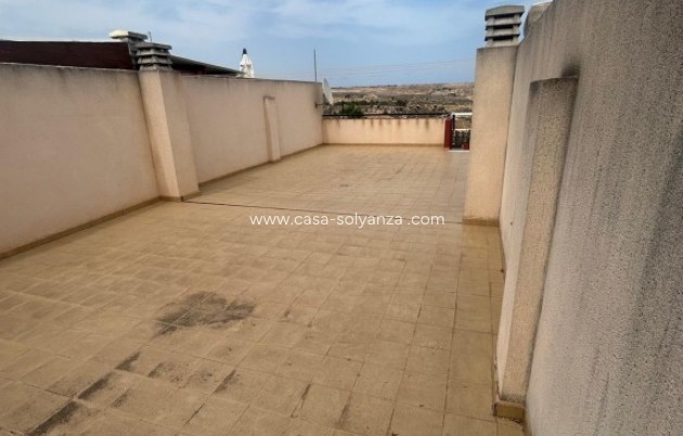 Resale - Apartment / flat - La Marina - Costa Blanca