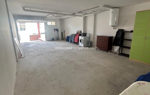 Resale - Apartment / flat - La Marina - Costa Blanca