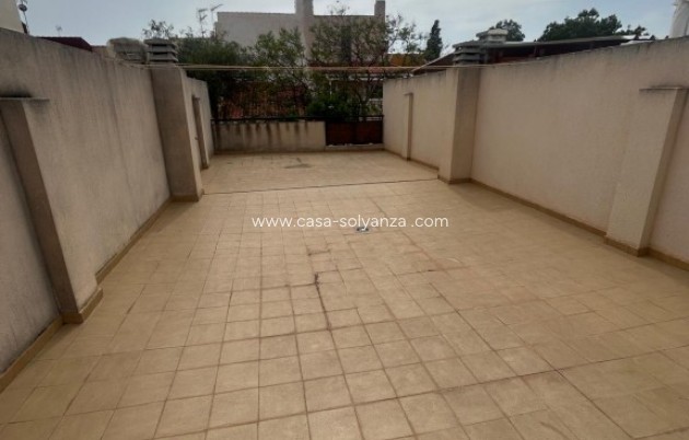 Resale - Apartment / flat - La Marina - Costa Blanca
