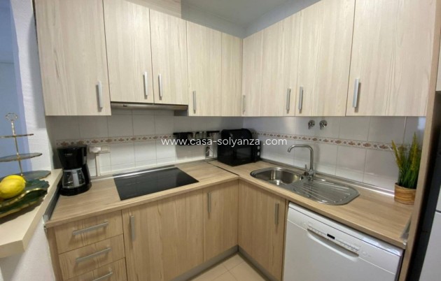 Resale - Apartment / flat - Playa De Los Naufragos - Costa Blanca