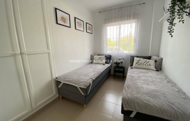 Resale - Apartment / flat - Playa De Los Naufragos - Costa Blanca