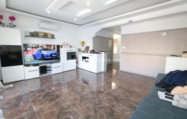 Wiederverkauf - Wohnung - Torrevieja - Costa Blanca