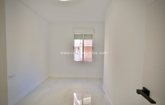 Resale - Apartment / flat - Playa del Cura - Costa Blanca