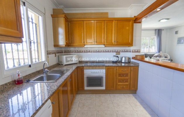 Resale - Villa - Villamartin - Costa Blanca
