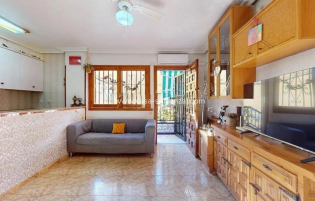 Resale - Apartment / flat - La Mata - Costa Blanca