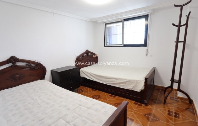 Resale - Apartment / flat - Punta Prima - Costa Blanca