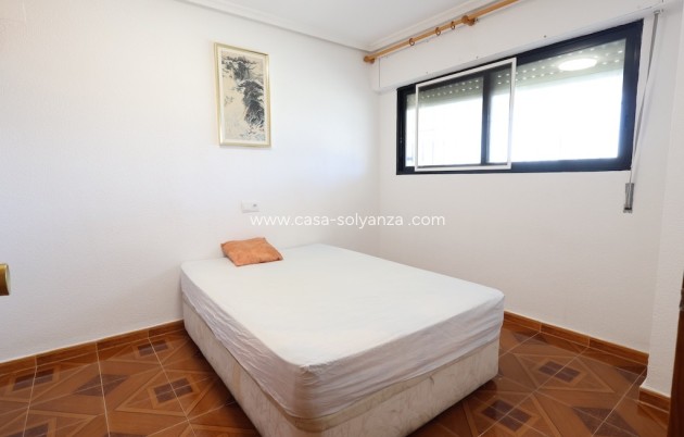 Resale - Apartment / flat - Punta Prima - Costa Blanca