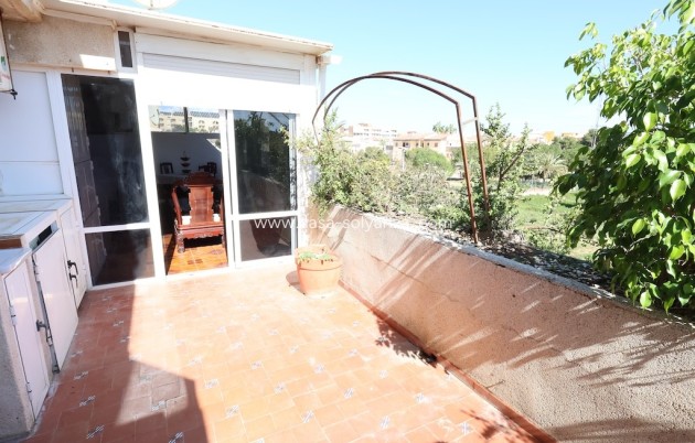 Resale - Apartment / flat - Punta Prima - Costa Blanca