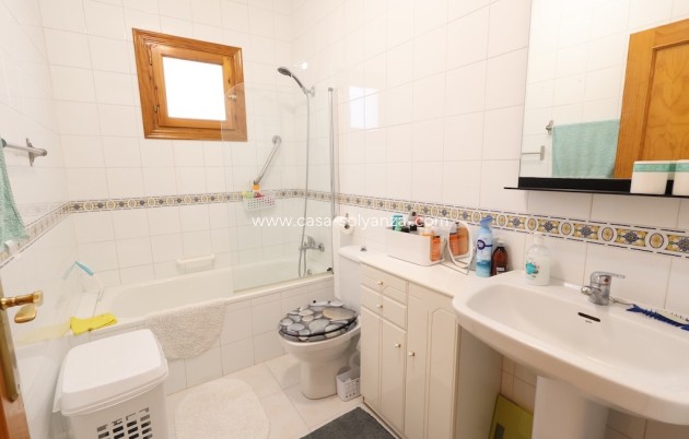 Reventa - Villa - La Florida - Inland