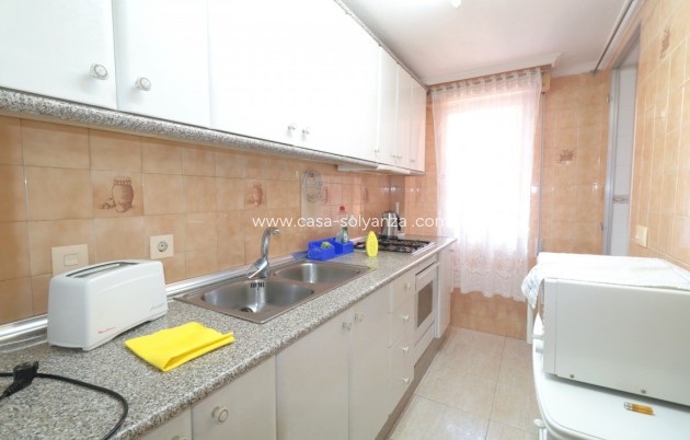 Resale - Apartment / flat - Playa Del Acequion - Costa Blanca