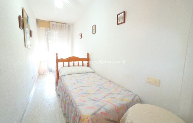 Resale - Apartment / flat - Playa Del Acequion - Costa Blanca