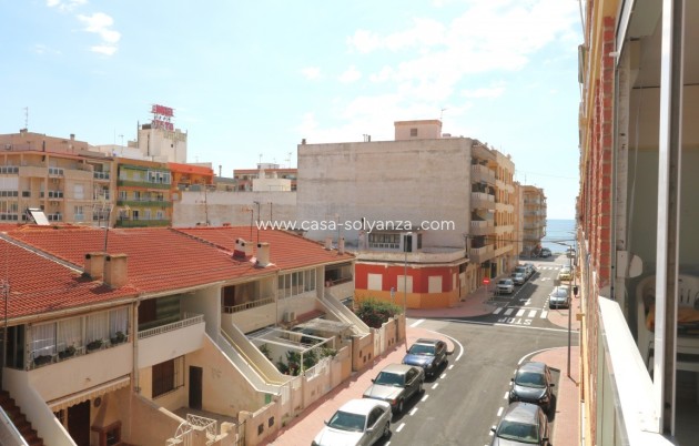 Resale - Apartment / flat - Playa Del Acequion - Costa Blanca