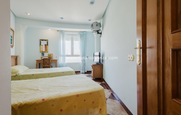Reventa - Apartamento / piso - Playa De Los Naufragos - Costa Blanca