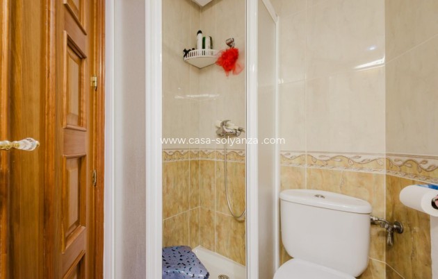 Reventa - Apartamento / piso - Playa De Los Naufragos - Costa Blanca