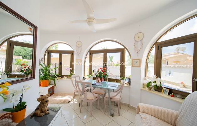 Resale - Villa - Orihuela Costa - La Florida