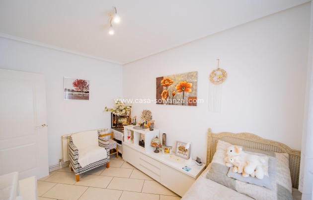Resale - Villa - Orihuela Costa - La Florida