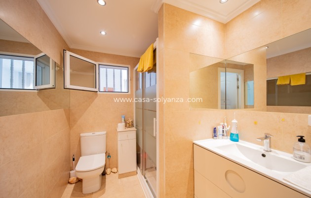Resale - Villa - Orihuela Costa - La Florida