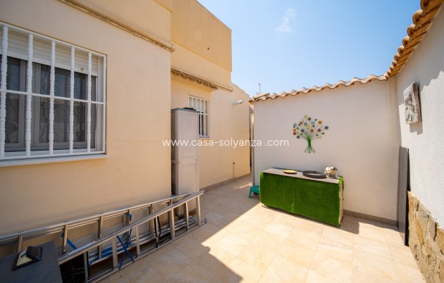 Resale - Villa - Orihuela Costa - La Florida