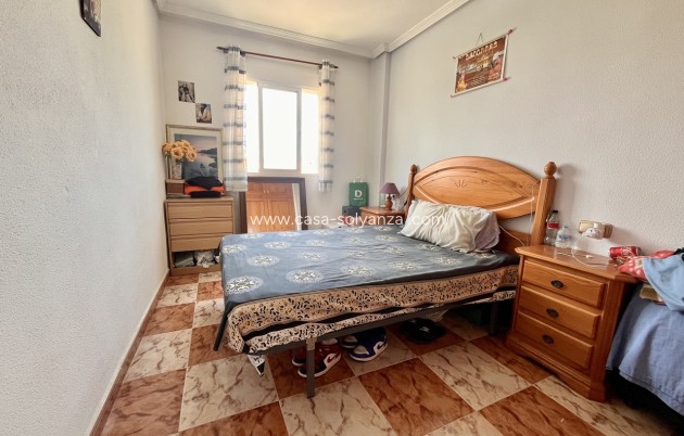 Resale - Apartment / flat - La Zenia - Costa Blanca