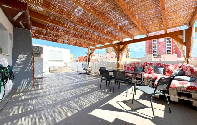 Resale - Apartment / flat - Torrevieja - Costa Blanca