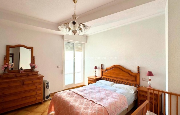 Resale - Apartment / flat - Torrevieja - Costa Blanca
