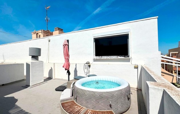 Resale - Apartment / flat - Torrevieja - Costa Blanca