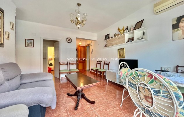 Resale - Apartment / flat - Torrevieja - Estacion Autobuses