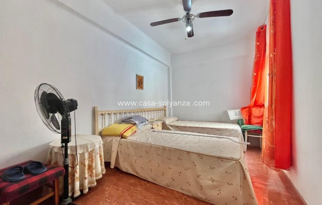 Resale - Apartment / flat - Torrevieja - Estacion Autobuses