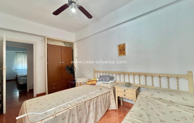 Resale - Apartment / flat - Torrevieja - Estacion Autobuses